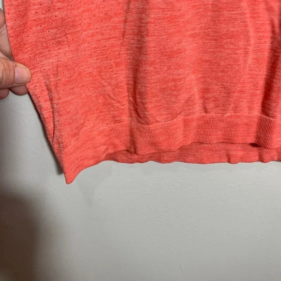 Athleta Uptempo II Sleeveless Tank Top Heathered Coral Size Medium - Picture 4 of 8